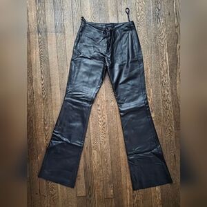 Guess Black Leather Women's Pants Size 2 LIKE NEW